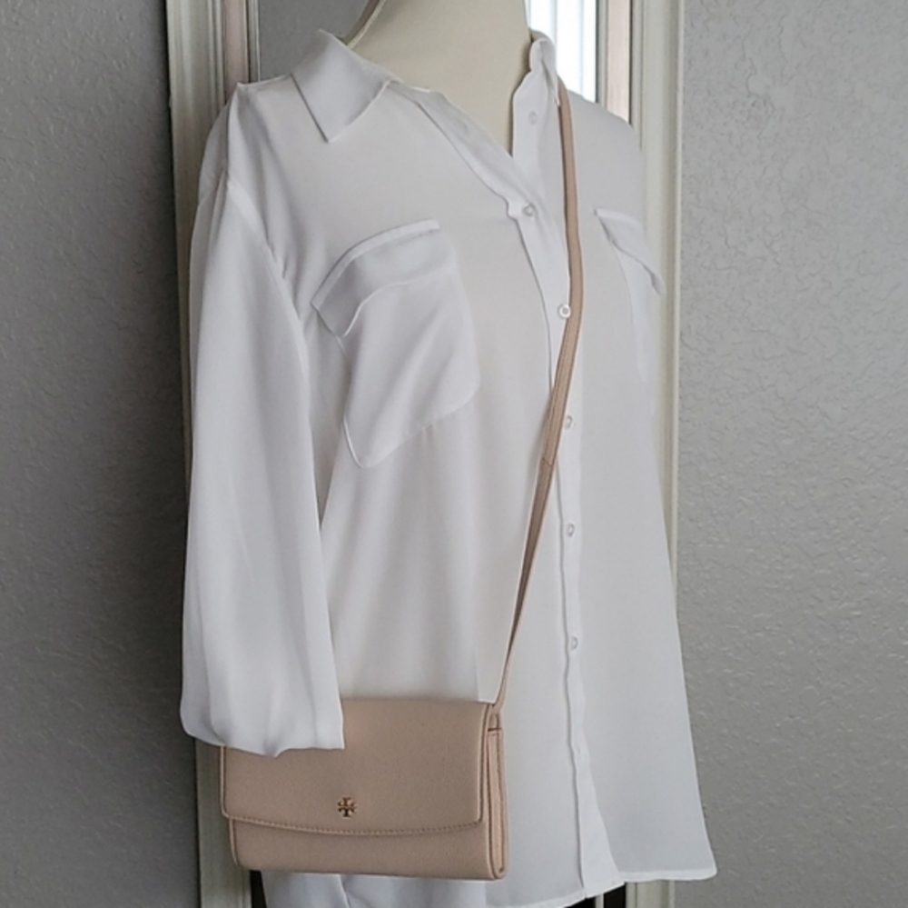 Tory Burch Robinson Convertible Crossbody - Picture 14 of 16